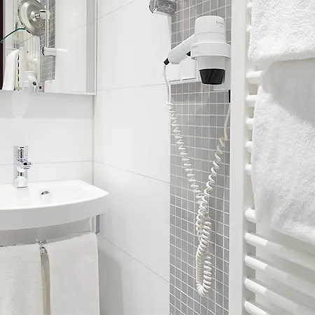 Imperial Hotel Cologne