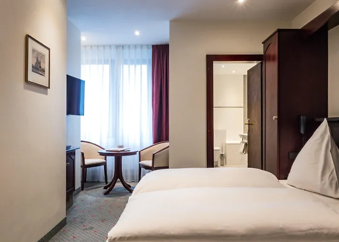 Отель Imperial 4*