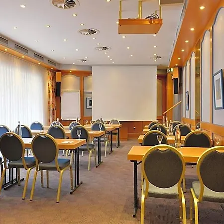 Imperial 4*