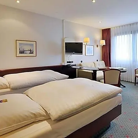 Imperial Hotel 4*