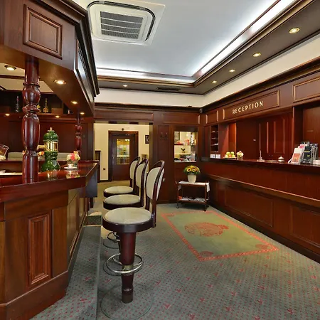 Imperial Hotel 4*