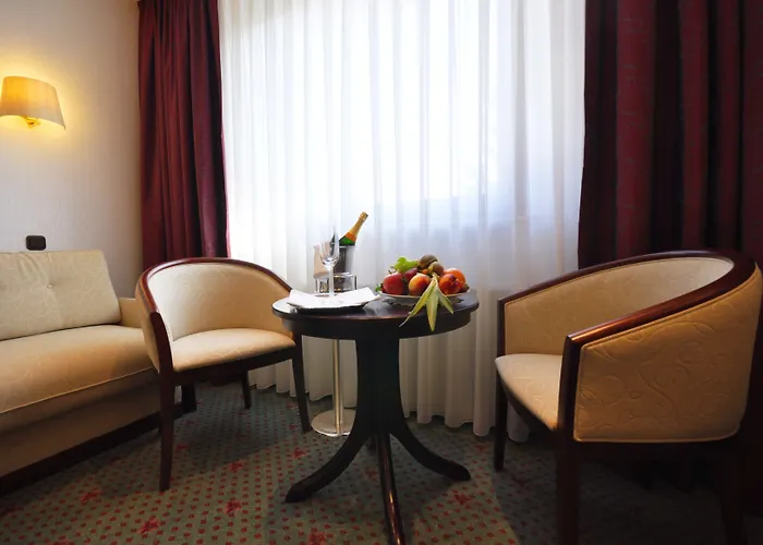 Imperial 4* كولونيا