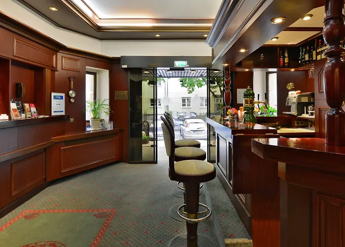 فندق Imperial 4*