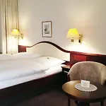 Imperial Hotel 4*